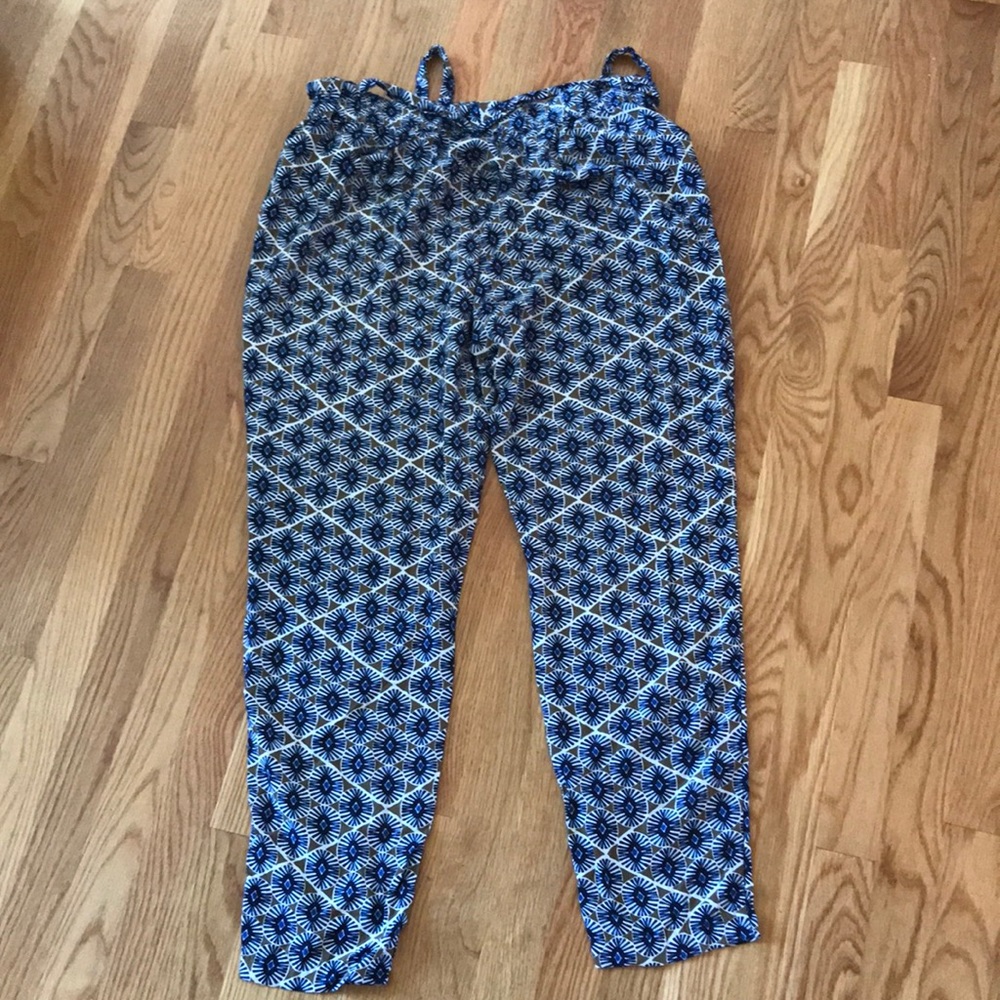 Ankle Pants